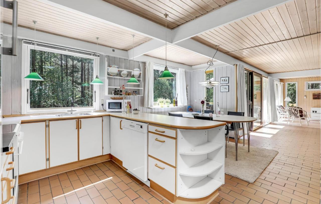 Lovely Home In Nexo With Kitchen Экстерьер фото